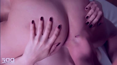 Hot babes Chelsy Sun & Crystal Greenvelle share big cock for sexy cum swap