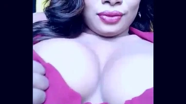 Bangladeshi Model Rashmi Alon Facebook Nude Show- Desifever.com