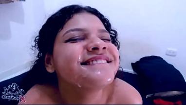 My neighbor visits me at home to fill her face, she loves that I fuck her hard and without a condom 2/2 with cum. Diana Marquez