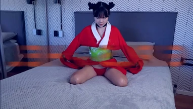 Beautiful Japanese model gets fingered - multiple orgasms