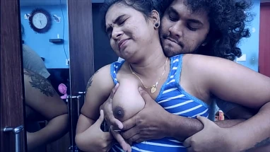Horny Indian College Girl Gets Her Pussy Licked, Boobs Sucked And Fucked Deep In Bed