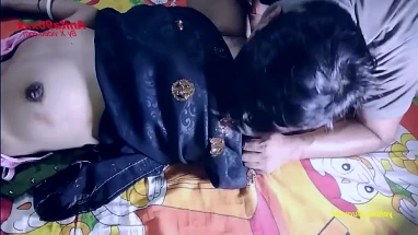 छोटा ड्रेस पहन कर भाभी ने कमाल कर दिया