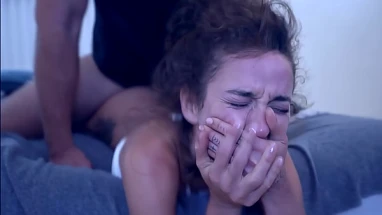 She Screams And Shouts While Cumming Her Brains Out